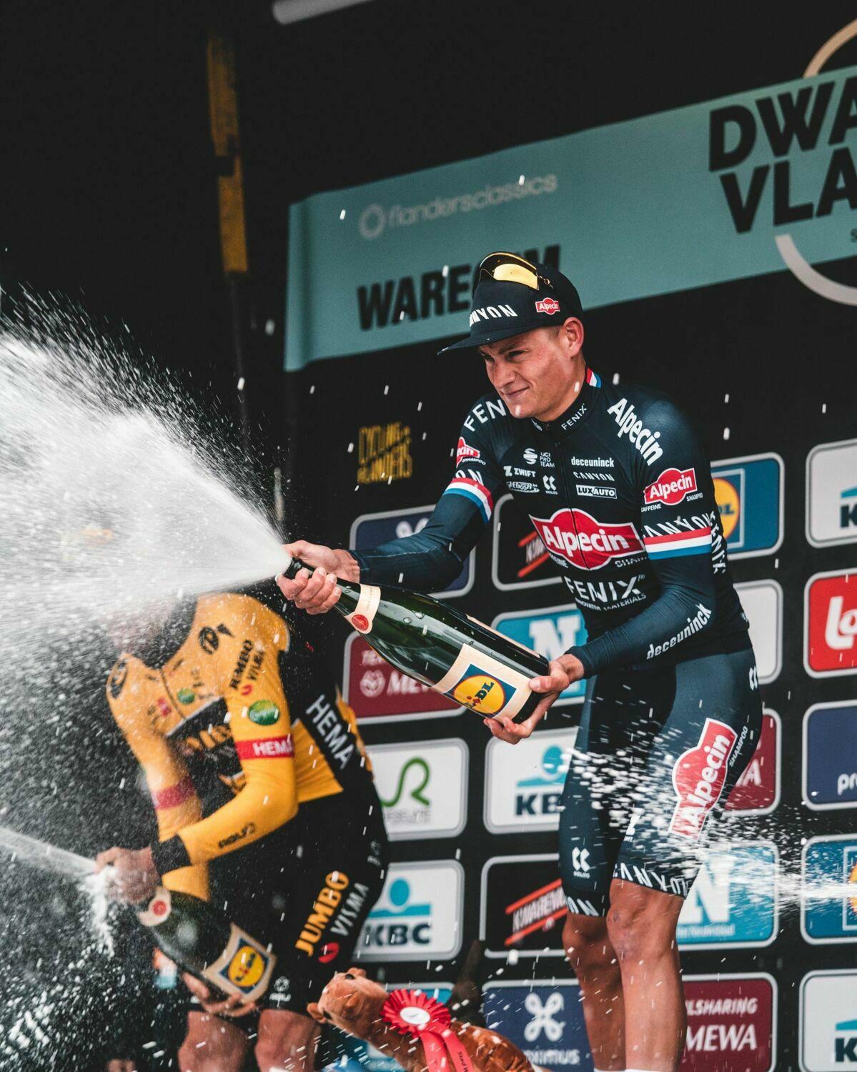 Follow Dwars door Vlaanderen on these broadcasters